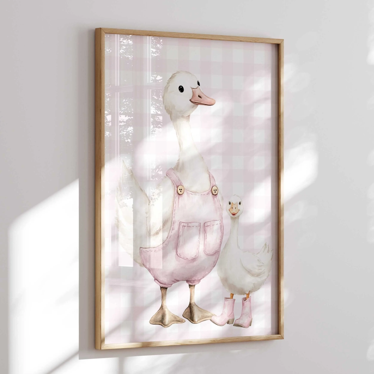 Gąska w ogrodniczkach z małą gąską – plakat dla dzieci – Mała Pracownia