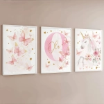 Zestaw 3 plakaty | Jednorożec motyle z inicjałem – wizualizacja 1 – Mała Pracownia