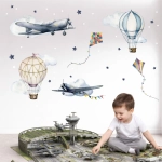 Naklejka ścienna z samolotami i balonami – Mała Pracownia