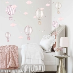 Naklejka na ścianę Balony pastelowe różowe w pokoju dziecka – Mała Pracownia