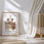 Pastelowy plakat z misiem w koszyku – Mała Pracownia