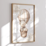 Pastelowy plakat z misiem w balonie – Mała Pracownia