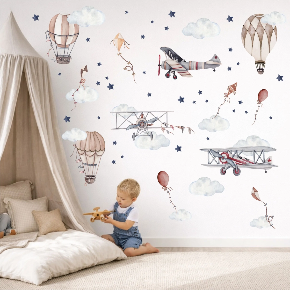 Naklejka ścienna dla dzieci – Samoloty, Balony, Latawce, Chmurki, Gwiazdki – Mała Pracownia