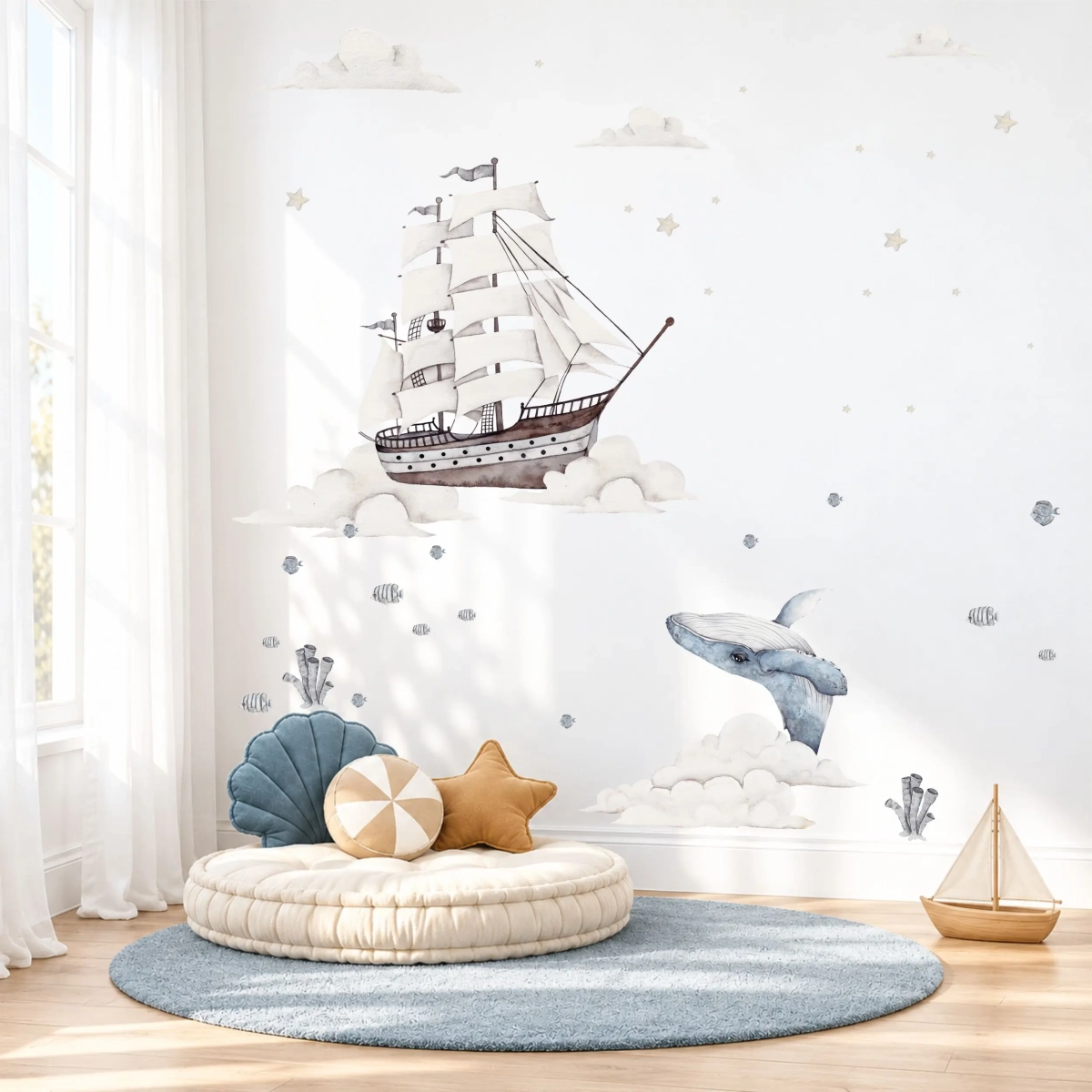 Podniebny ocean – zestaw nr 2 naklejki na ścianę z wielorybem i statkiem