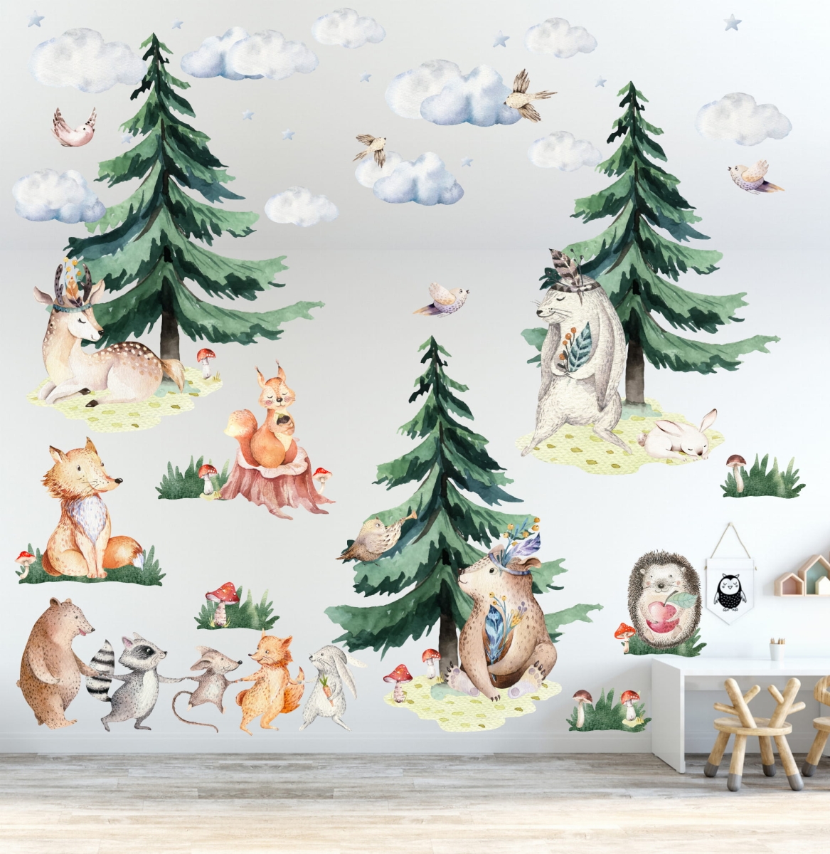 Zestaw leśnych naklejek- zwierzęta , las.jpg