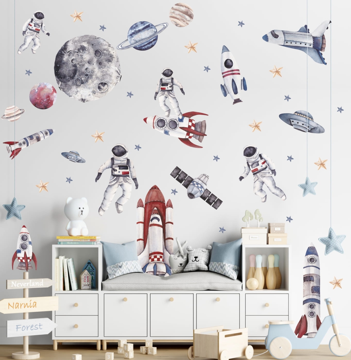 dekoracja ścienna XXL z motywem kosmosu – ręcznie malowane ilustracje w pastelach