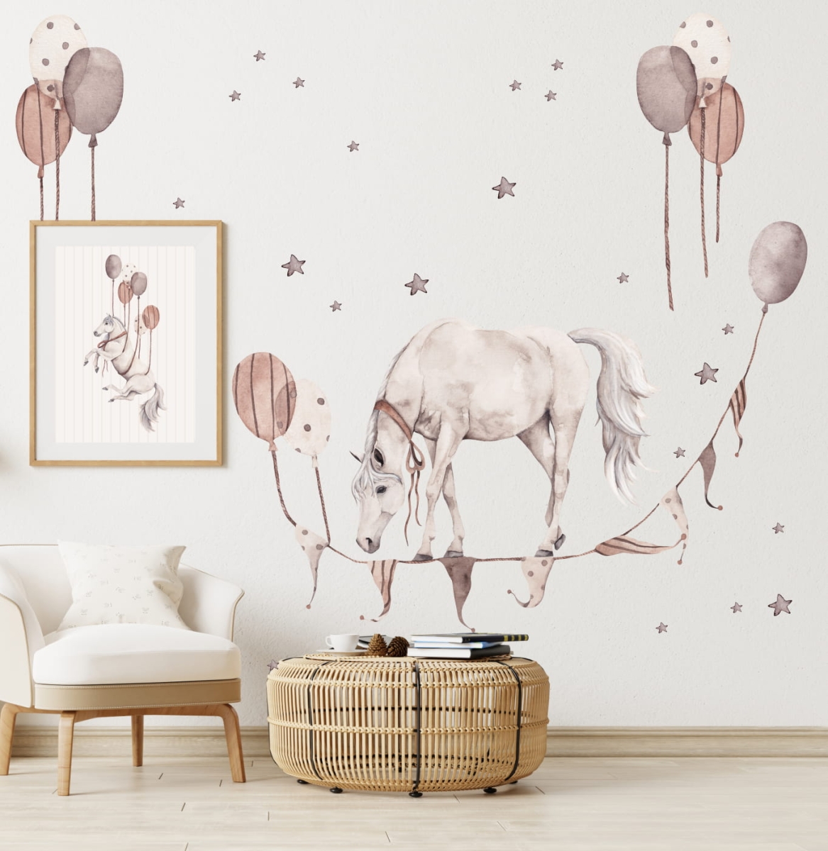 Naklejki Konie i balony Retro w pokoju dziecięcym