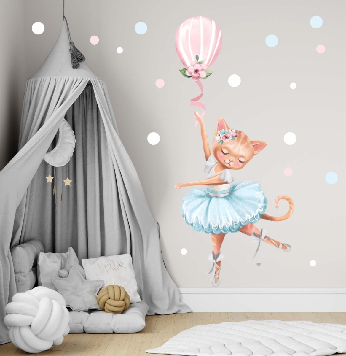 Kotek z balonikiem, konfetti - Naklejka na ścianę - Mała Pracownia DK.jpg