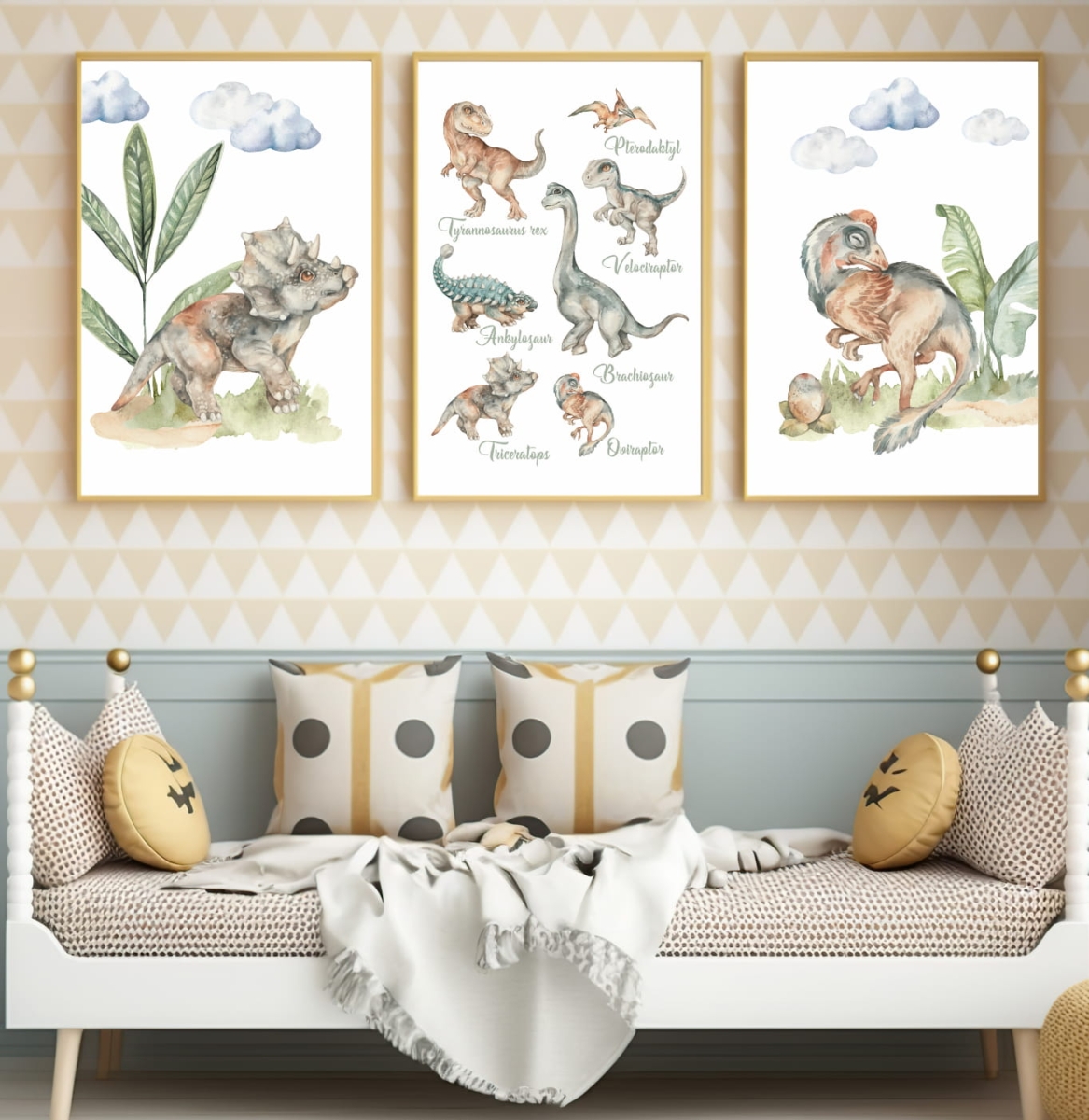 Zestaw trzech plakatów z dinozaurami i nazwami gatunków, dekoracja ścienna do pokoju chłopca – Mała Pracownia