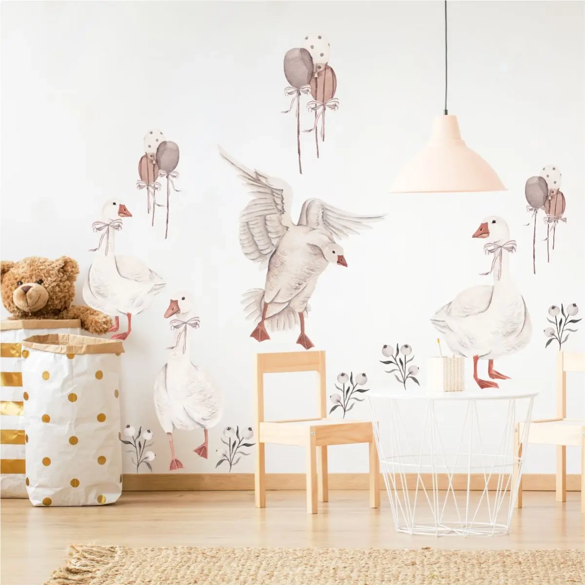 naklejka-pokoj-dziecka-gaski-i-balony.webp