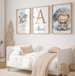 Zestaw 3 plakaty pastelowe misie niebieskie – Mała Pracownia