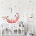 Dekoracja ścienna z parasolką i króliczkami – pastelowy styl