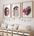 plakaty jeżyki z muffinką i prezentem