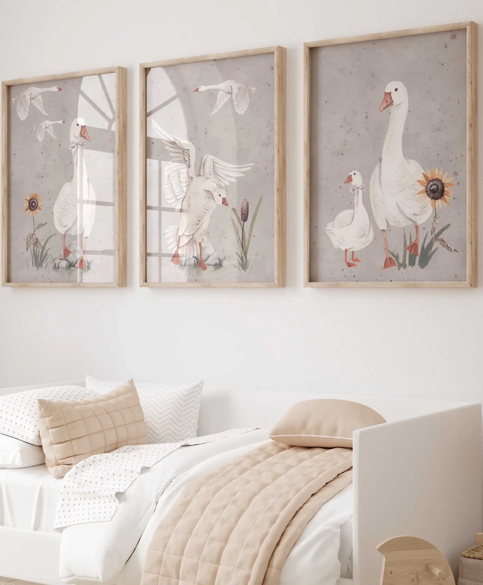 Gąski tryptyk zestaw trzech plakatów w beżach do pokoju dziecka Mała Pracownia