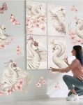 Plakat łabędź w masce do pokoju dziecka i salonu w stylu klasycznym