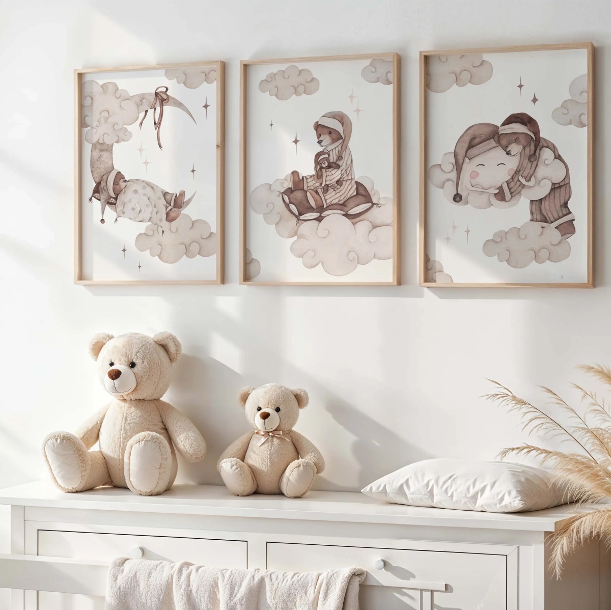 Tryptyk Misie Sleepy Teddy – 3 plakaty nad łóżeczkiem w pokoju dziecka | Mała Pracownia